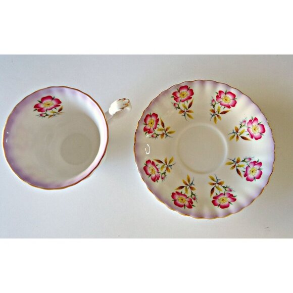 Royal Albert Tea Cup and Saucer Rose Pink Purple Flower Vintage Teacup - Picture 2 of 5